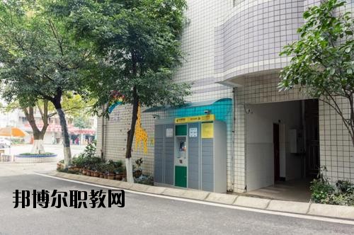 龍南職業(yè)中等專業(yè)學(xué)校2020年報名條件、招生要求、招生對象