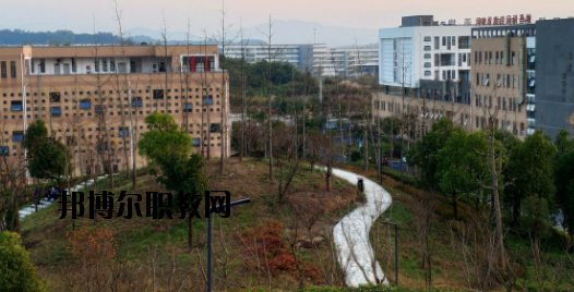 舟山建設(shè)技術(shù)學(xué)校怎么樣，好不好