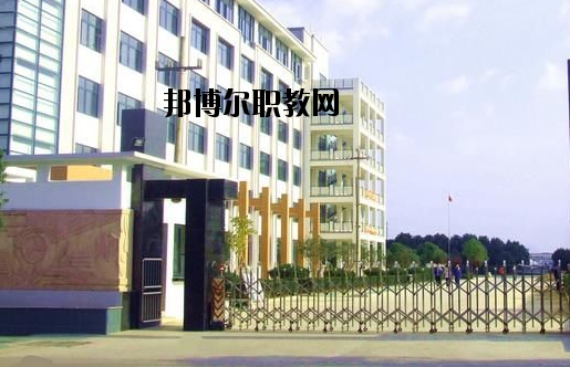 浙江吉利汽車(chē)工業(yè)學(xué)校怎么樣，好不好