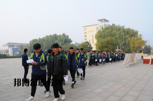 江蘇潤州中等專業(yè)學校2020年報名條件、招生要求、招生對象