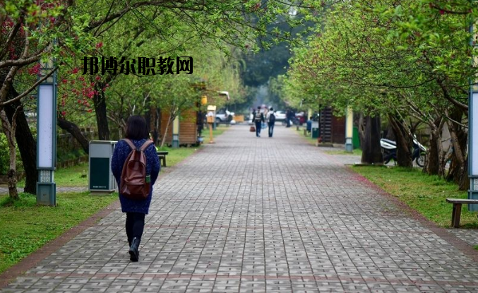 南陽第三中等職業(yè)學校怎么樣、好不好