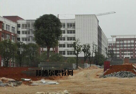 松桃苗族自治中等職業(yè)學(xué)校2020年報(bào)名條件、招生要求、招生對(duì)象