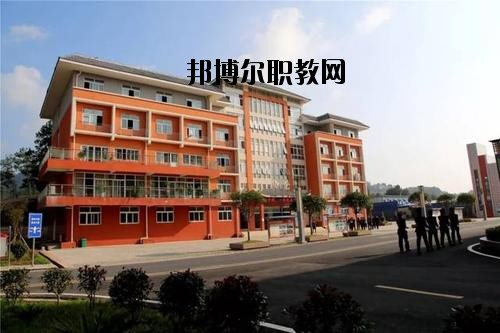 黔東南州國防科技學(xué)校怎么樣，好不好