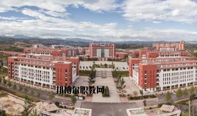 畢節(jié)農(nóng)業(yè)學(xué)校2020年報名條件、招生要求、招生對象