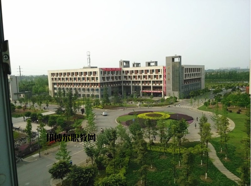 麻城木子店高級(jí)職業(yè)中學(xué)怎么樣、好不好