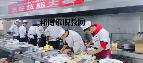敦煌藝術(shù)旅游中等專(zhuān)業(yè)學(xué)校2020年學(xué)費(fèi)、收費(fèi)多少