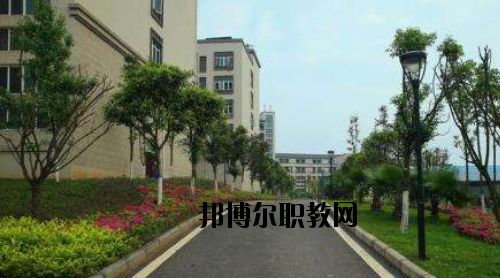 廣東江門中醫(yī)藥學(xué)校2020年報名條件、招生要求、招生對象