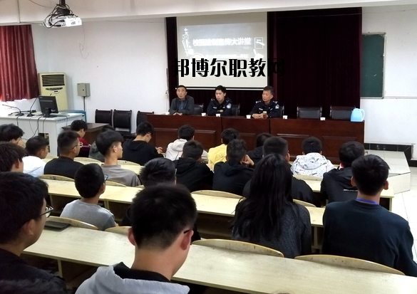 蘇州托普信息職業(yè)技術(shù)學(xué)院怎么樣、好不好