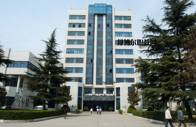 鄭州工業(yè)貿(mào)易學(xué)校怎么樣、好不好