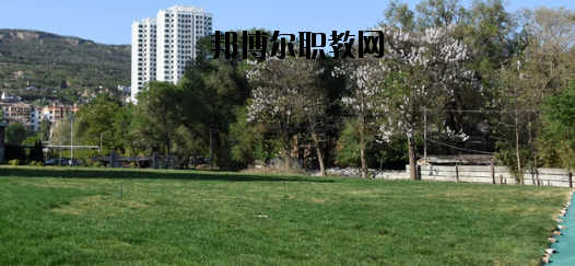 天水岷山技工學(xué)校2020年報(bào)名條件、招生要求、招生對(duì)象