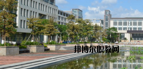 佛山高明區(qū)職業(yè)技術(shù)學(xué)校2020年報(bào)名條件、招生要求、招生對象