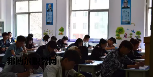甘肅農(nóng)墾中等專業(yè)學校2020年學費、收費多少