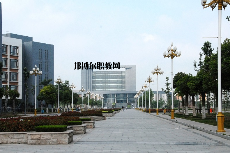 鹽城師范學(xué)院怎么樣、好不好