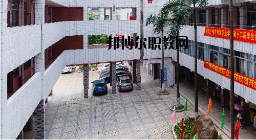 廣州商貿(mào)職業(yè)學(xué)校怎么樣、好不好