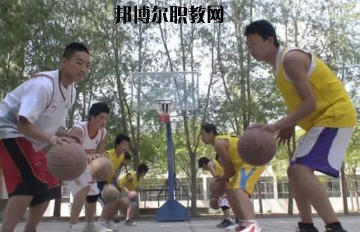 張掖體育運(yùn)動學(xué)校2020年學(xué)費(fèi)、收費(fèi)多少
