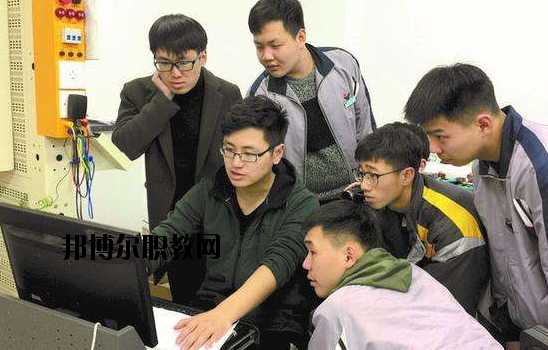 麗水市旅游職業(yè)學(xué)校2020年報(bào)名條件、招生要求、招生對象