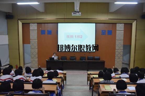 崇義職業(yè)中等專業(yè)學(xué)校2020年報(bào)名條件、招生要求、招生對(duì)象 