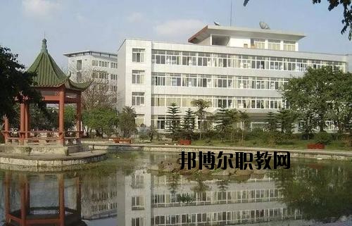 宜賓商業(yè)職業(yè)中等專業(yè)學(xué)校2020年報名條件、招生要求、招生對象