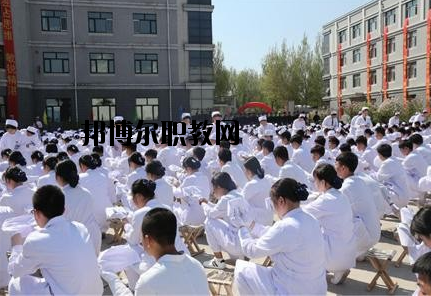 焦作護(hù)理學(xué)校2021年報(bào)名條件、招生要求、招生對(duì)象