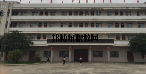 陸豐技工學(xué)校2020年報(bào)名條件、招生要求、招生對(duì)象
