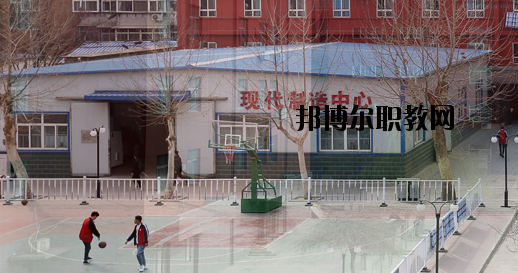 保定技師學(xué)院怎么樣、好不好