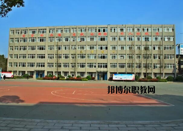 孝感工業(yè)學(xué)校怎么樣、好不好