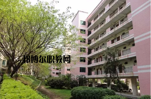 廣州城市職業(yè)技工學校2020年報名條件、招生要求、招生對象