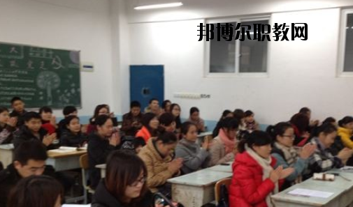 石家莊博信科技中等專業(yè)學校2020年報名條件、招生要求、招生對象 