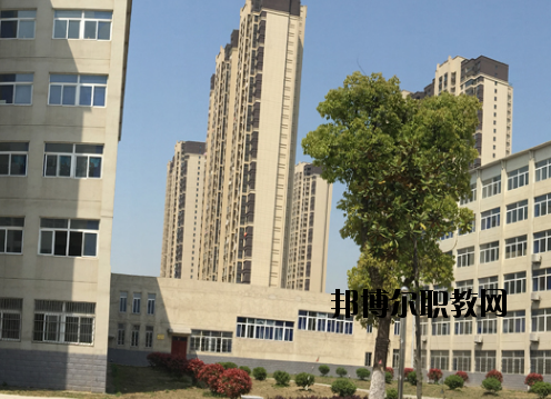 蕪湖財(cái)經(jīng)工業(yè)學(xué)校2020年報(bào)名條件、招生要求、招生對(duì)象
