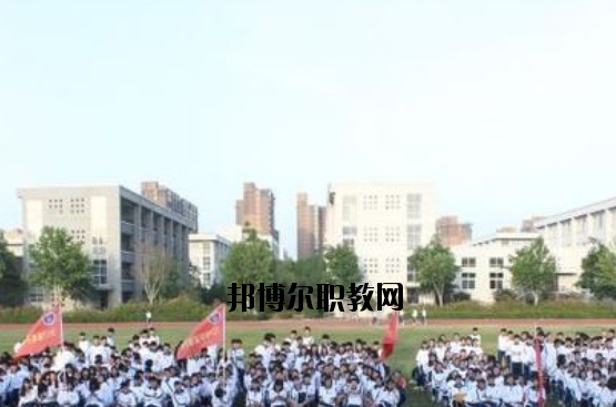 滑縣裳華職業(yè)技術(shù)中專2021年報名條件、招生要求、招生對象