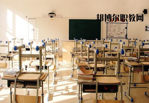寧波東坤職業(yè)高級(jí)中學(xué)2020年報(bào)名條件、招生要求、招生對(duì)象