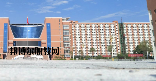 鄭州鐵道中等專(zhuān)業(yè)學(xué)校2021年招生辦聯(lián)系電話(huà)
