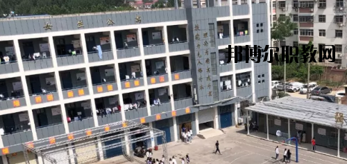 濮陽職業(yè)教育培訓(xùn)中心2021年報(bào)名條件、招生要求、招生對(duì)象