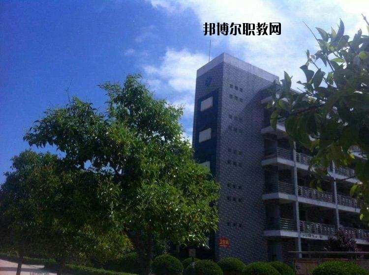 河南新聞出版學(xué)校2021年報名條件、招生要求、招生對象