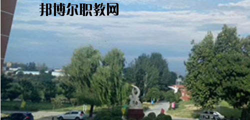 河南工業(yè)和信息化高級技工學校網(wǎng)站網(wǎng)址