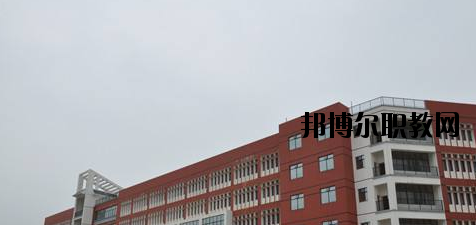 桂東衛(wèi)生學(xué)校2020年報(bào)名條件、招生要求、招生對(duì)象 