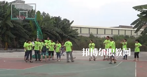 柳州地區(qū)技工學(xué)校2020年報(bào)名條件、招生要求、招生對(duì)象