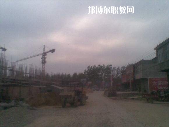 沈丘職業(yè)教育中心2021年報(bào)名條件、招生要求、招生對(duì)象