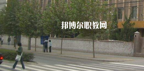 西安鐵路高級技工學(xué)校2020年報(bào)名條件、招生要求、招生對象