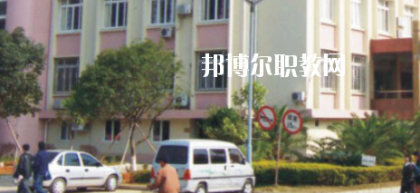 廣西桂林創(chuàng)新中等職業(yè)技術(shù)學(xué)校怎么樣、好不好