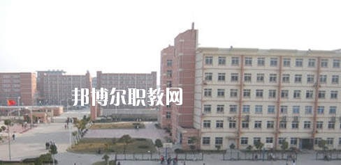 南寧九三中等職業(yè)學(xué)校2020年報名條件、招生要求、招生對象