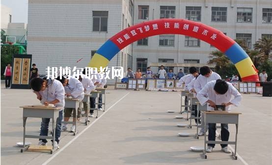 鄭州市實驗中等專業(yè)學校2021年報名條件、招生要求、招生對象