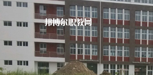 柳州市醫(yī)藥生物工程職業(yè)技術(shù)學(xué)校2020年報名條件、招生要求、招生對象