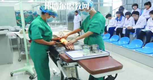甘肅省臨夏州職業(yè)技術(shù)學(xué)校2020年報(bào)名條件、招生要求、招生對象