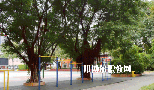 廣東省商業(yè)職業(yè)技術(shù)學校網(wǎng)站網(wǎng)址