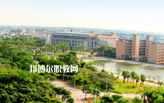 湛江理工職業(yè)學(xué)校2020年報(bào)名條件、招生要求、招生對(duì)象