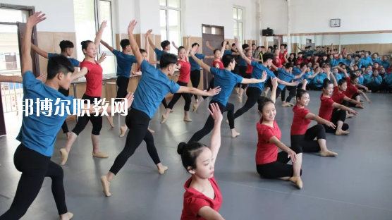 蘭州慈愛實驗藝術職業(yè)學校網(wǎng)站網(wǎng)址 