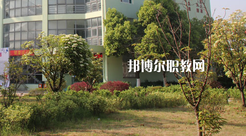 合肥騰飛學(xué)校2020年報(bào)名條件、招生要求、招生對(duì)象