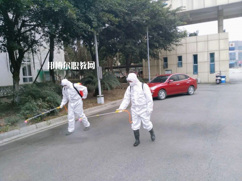 德陽科貿職業(yè)學院中專部2020年報名條件、招生要求、招生對象