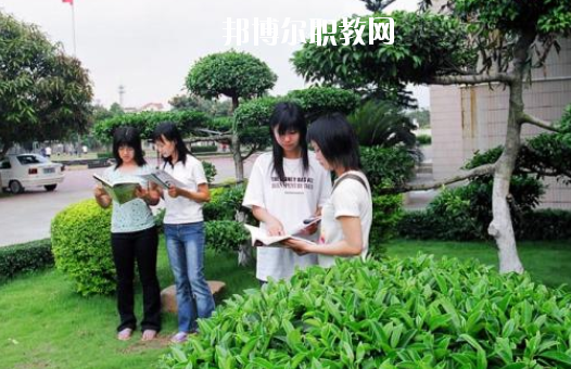 廣州市番禺區(qū)職業(yè)技術(shù)學(xué)校2020年報(bào)名條件、招生要求、招生對(duì)象